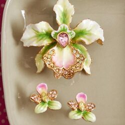 Anita Small Orchid Pin - Flora