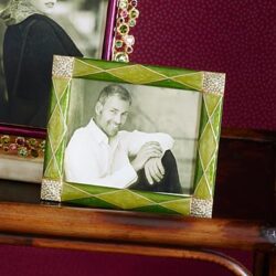 Francesca Argyle 3" x 4" Frame - Leaf